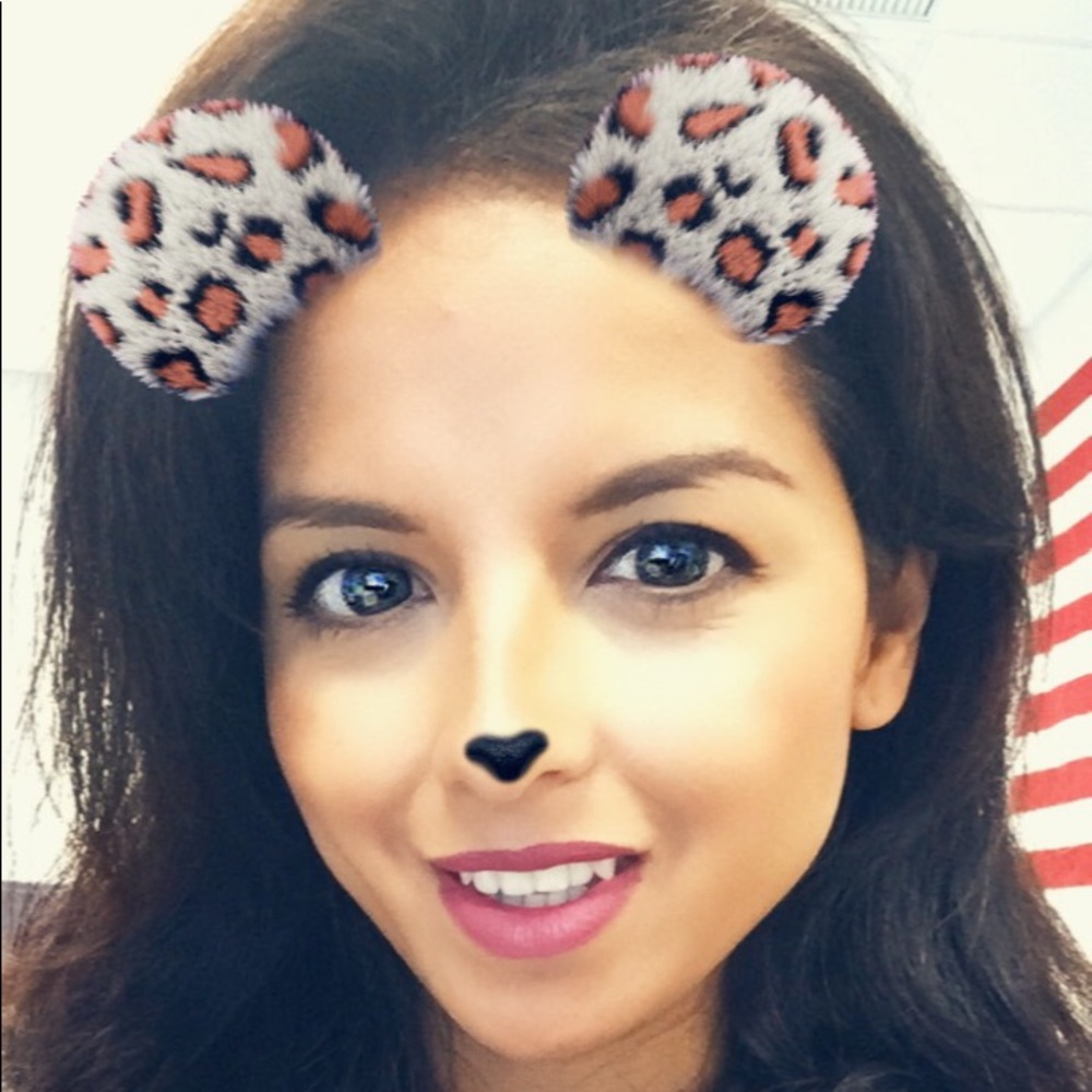 Meet your Posher, Shirlene